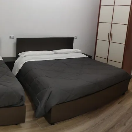 Sansirohomerhofieramilano Apartament Pero